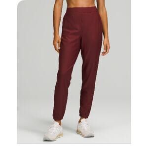 Lululemon adapted State high-rise fleece jogger size 10 red Merlot ￼